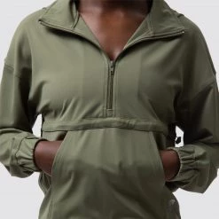 Born Primitive Long Sleeves The Weekender Pullover (Moss)