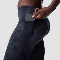 Born Primitive Eccentric Leggings (Obsidian) Free Spirit